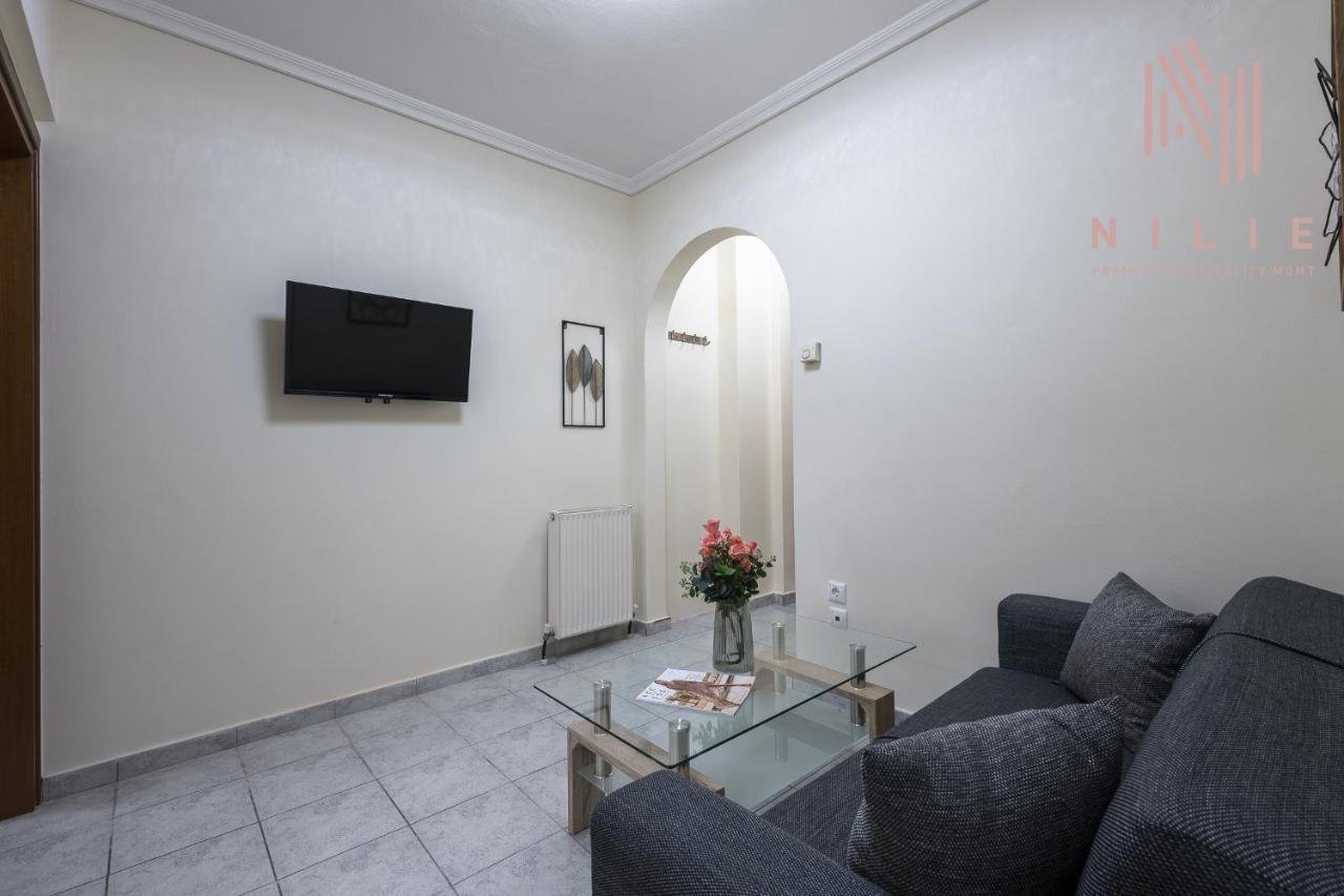 Little Paris, Nilie Hospitality Mgmt Apartment Солун Екстериор снимка