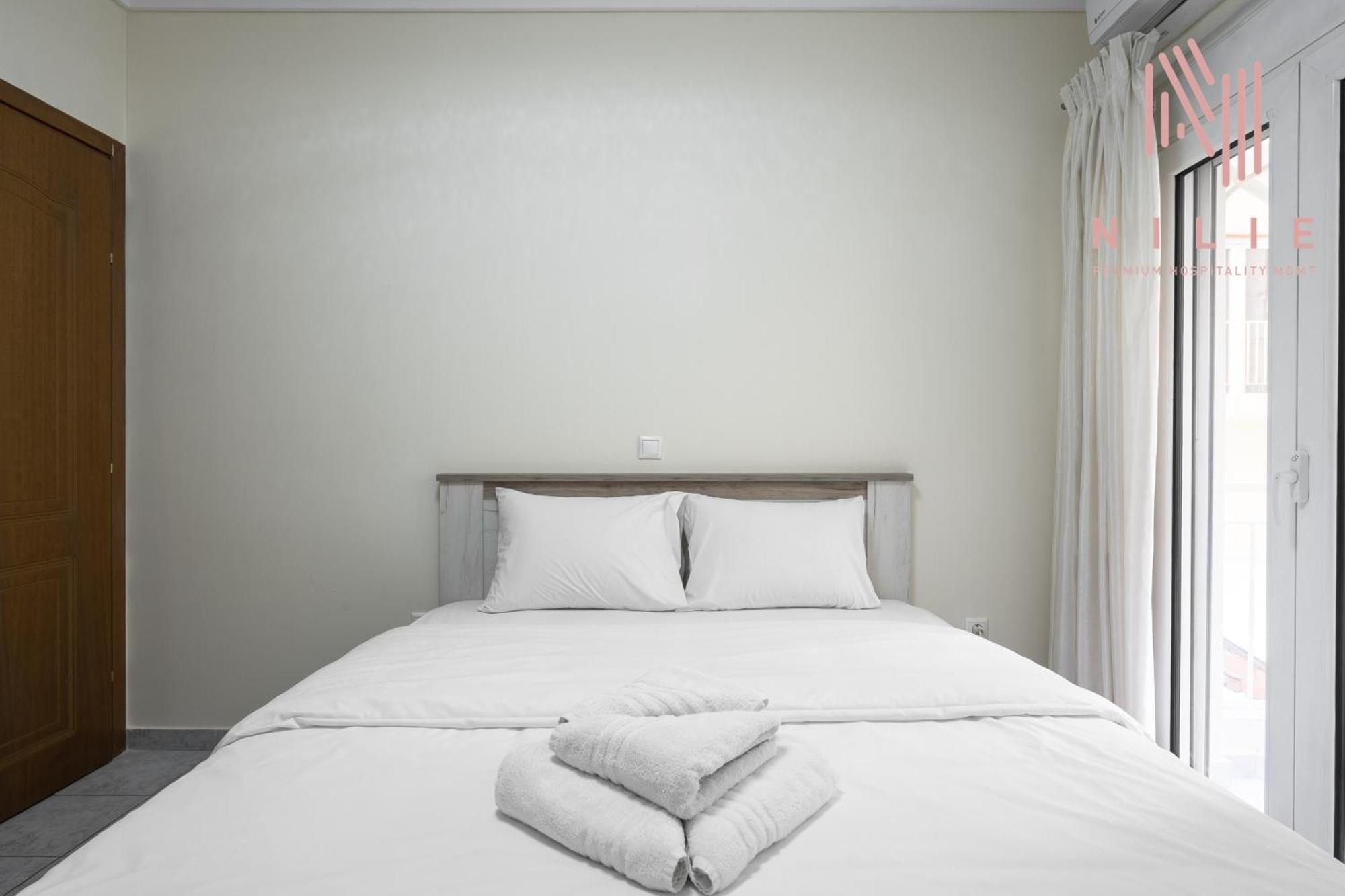 Little Paris, Nilie Hospitality Mgmt Apartment Солун Екстериор снимка