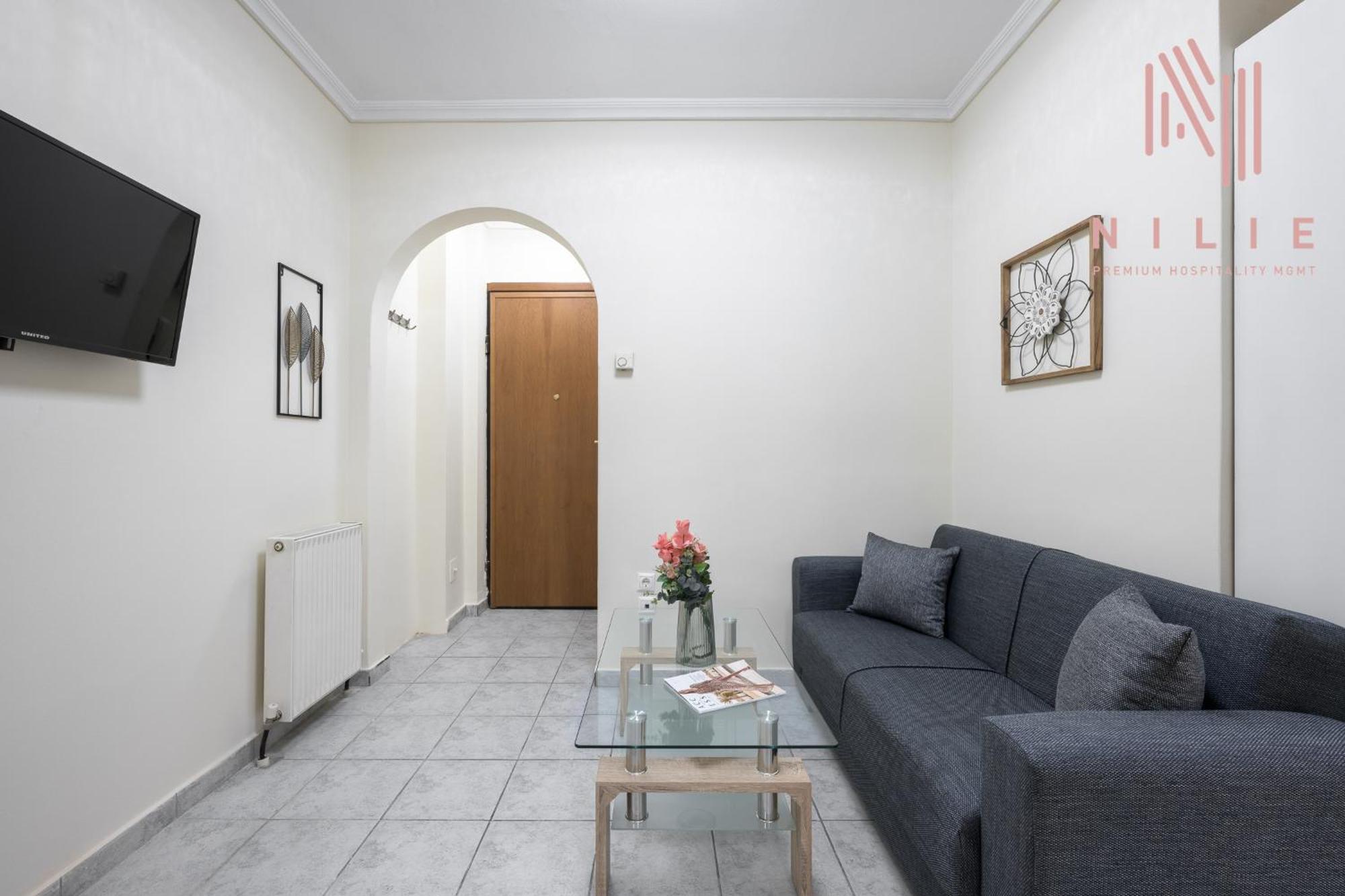 Little Paris, Nilie Hospitality Mgmt Apartment Солун Екстериор снимка